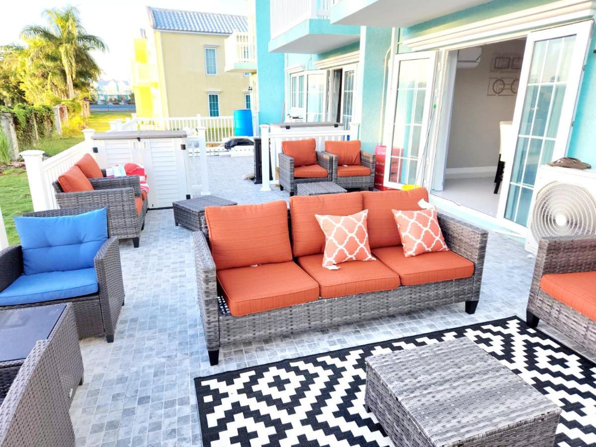 Brand New Luxurious Townhouse In Negril Villa Exterior photo